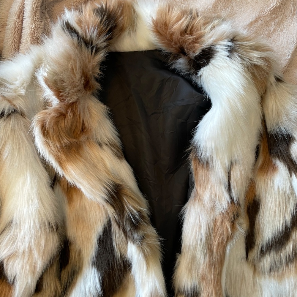 Faux fur jacket - Picture 4 of 6